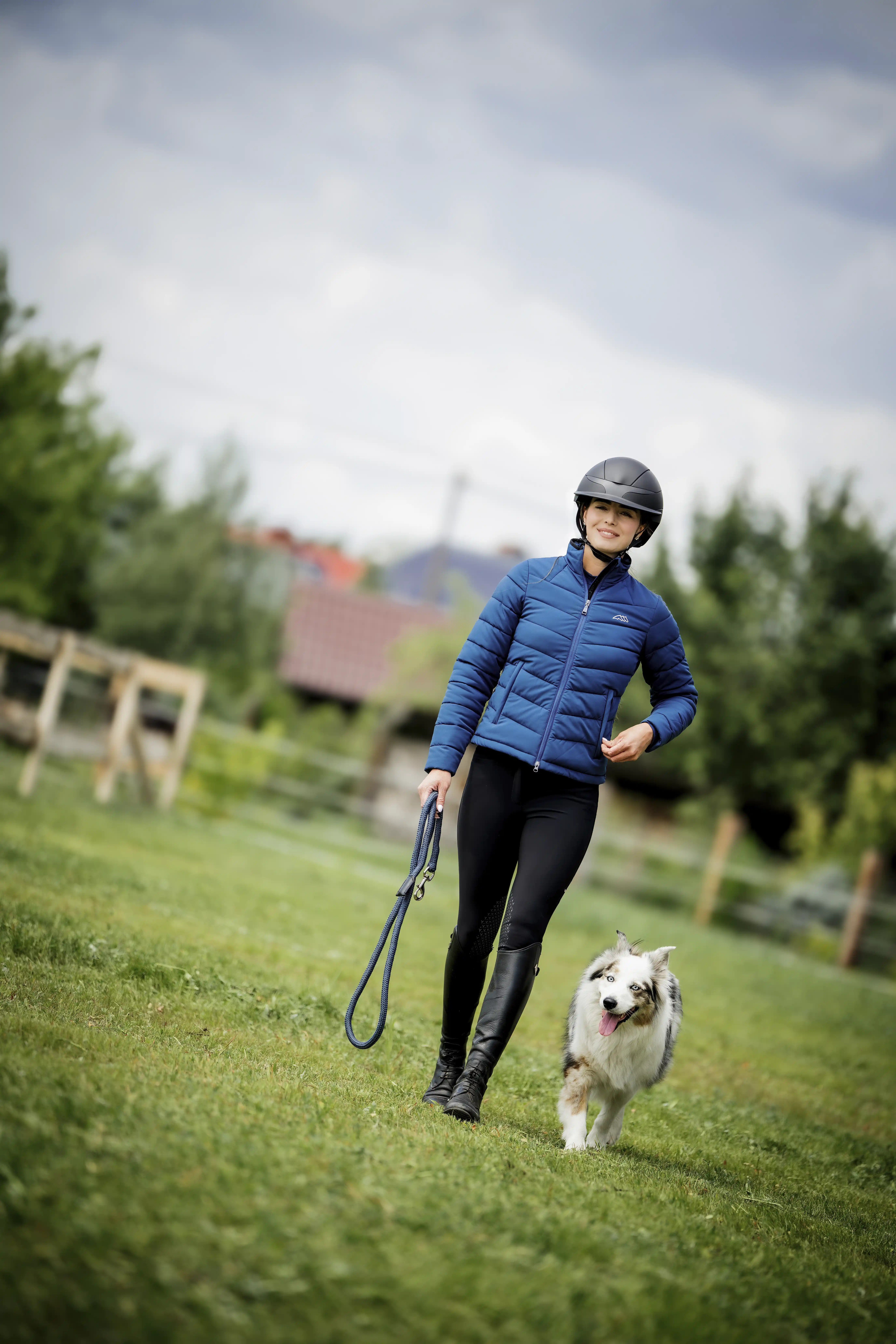 Order the Equiline Ertys Bomber Jacket Legion Blue – Stylish & Warm Order the Equiline Ertys Bomber Jacket Legion Blue – Stylish & Warm