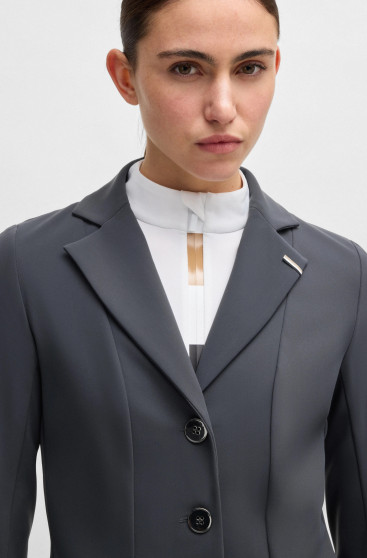 BOSS Equestrian Anna Wedstrijdjasje | Luxe Pasvorm | Shop Nu BOSS Equestrian Anna Wedstrijdjasje | Luxe Pasvorm | Shop Nu