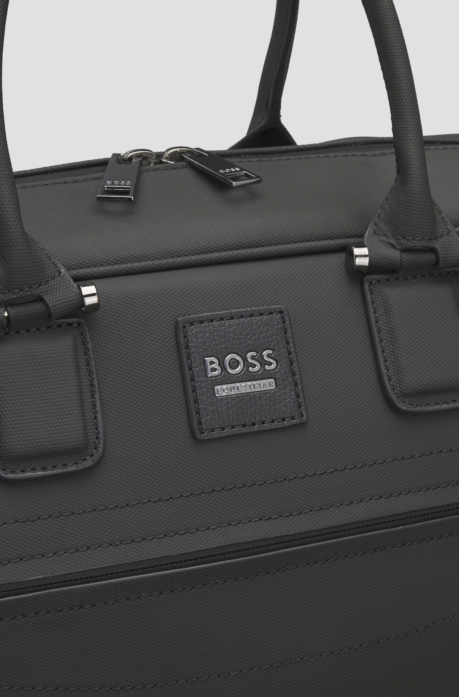 BOSS Equestrian Weekendtas Zwart | Stijlvol & Praktisch voor Reizen BOSS Equestrian Weekendtas Zwart | Stijlvol & Praktisch voor Reizen