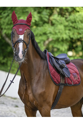BOSS Equestrian Oornetje Cabernet | Bescherm je paard in stijl BOSS Equestrian Oornetje Cabernet | Bescherm je paard in stijl