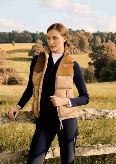 BOSS Equestrian Viola Bodywarmer Camel | Stijlvol & Functioneel BOSS Equestrian Viola Bodywarmer Camel | Stijlvol & Functioneel