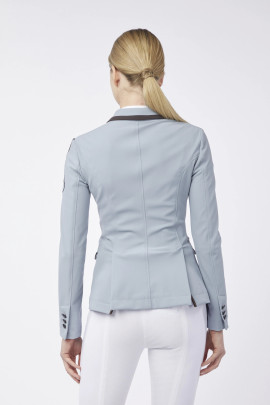 Vestrum Alessandria Wedstrijdjasje Cloud Blue | Shop Nu Vestrum Alessandria Wedstrijdjasje Cloud Blue | Shop Nu