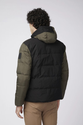 Vestrum Frankfurt herenjas – Oliva Scuro | Winterjas met color blocking Vestrum Frankfurt herenjas – Oliva Scuro | Winterjas met color blocking