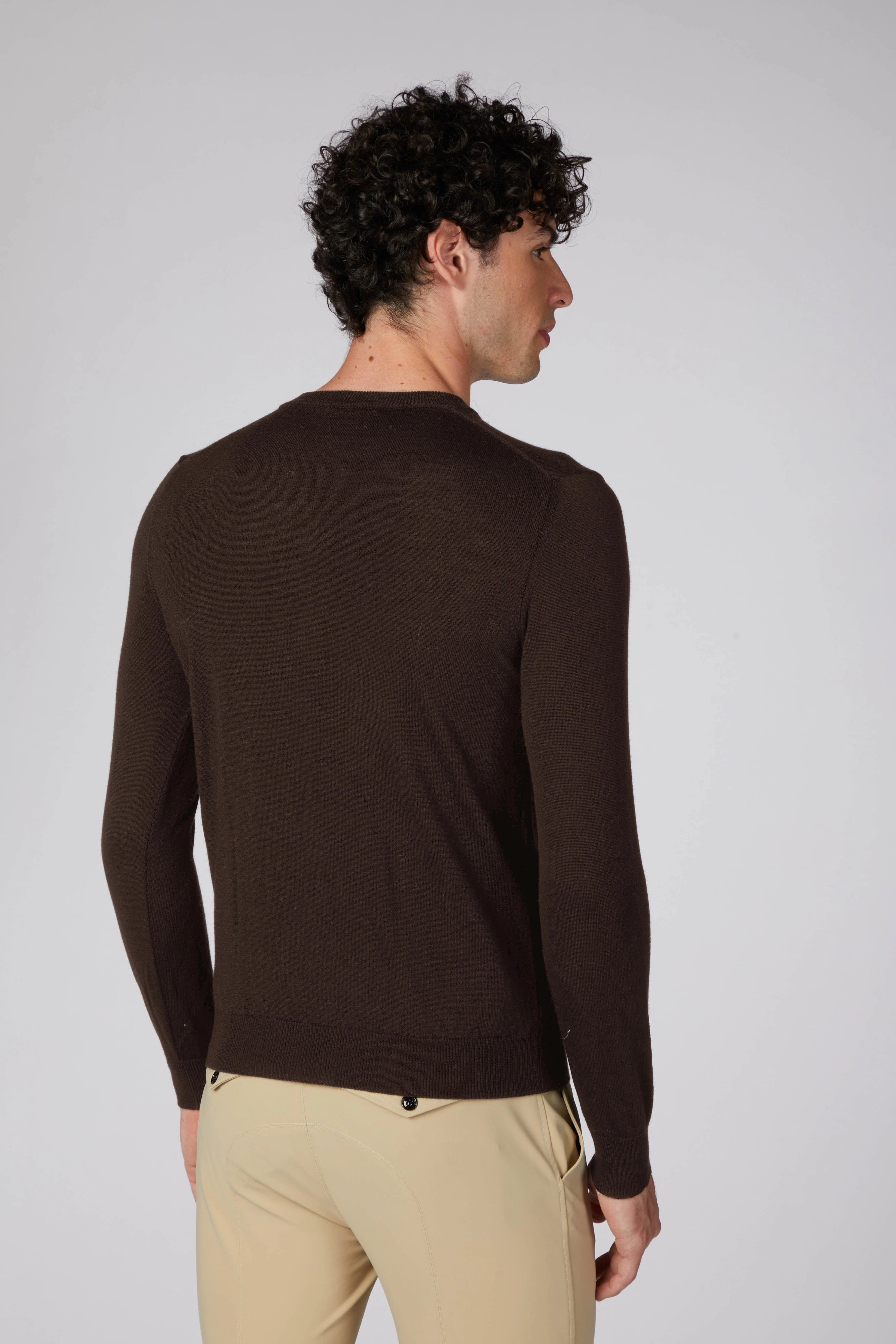 Vestrum Istanbul V-hals pullover – Donkerbruin | Luxe heren knitwear Vestrum Istanbul V-hals pullover – Donkerbruin | Luxe heren knitwear