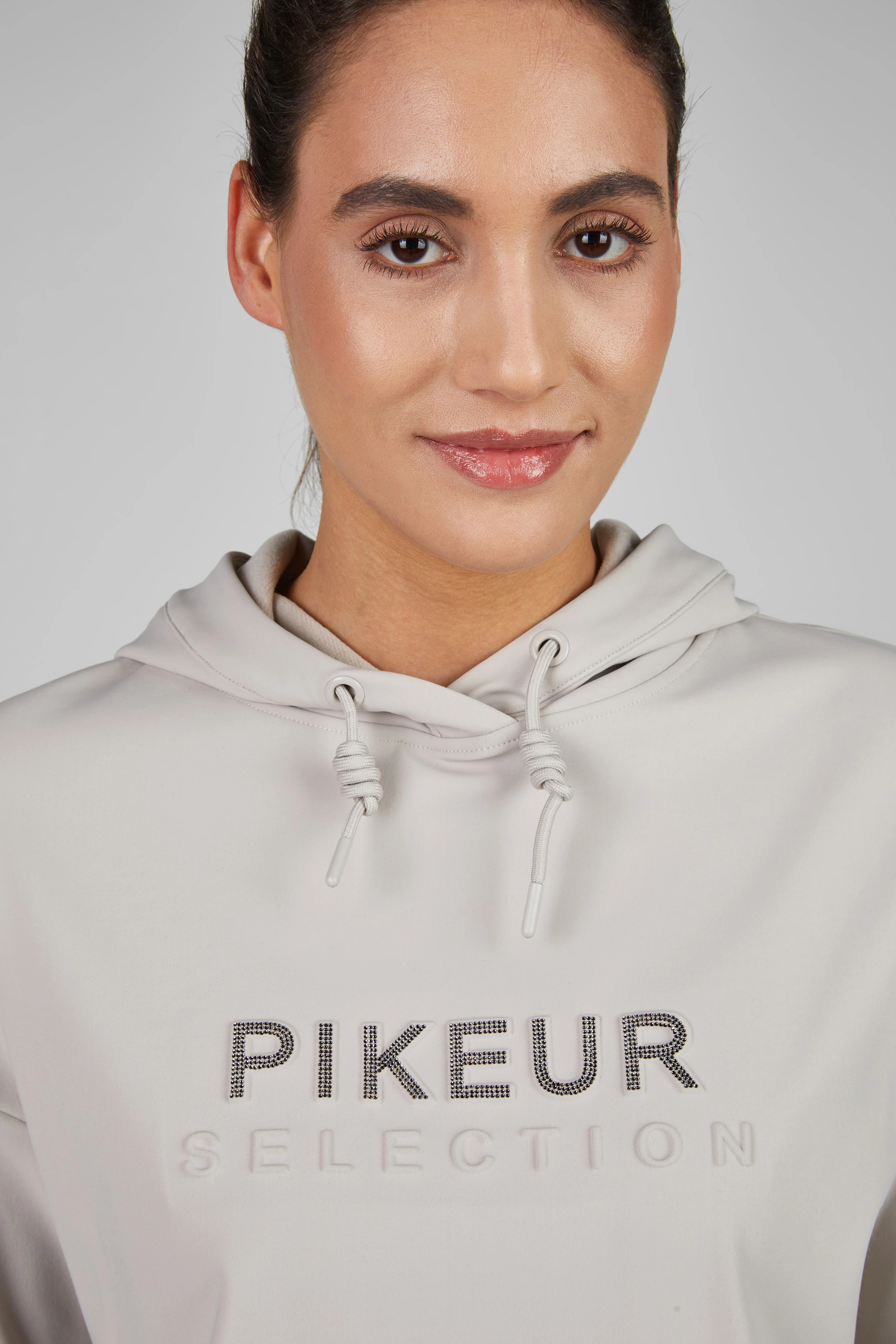 Shop Pikeur Sweater Pale Grey | Comfort & Glans | Ontdek de Selection Collectie Shop Pikeur Sweater Pale Grey | Comfort & Glans | Ontdek de Selection Collectie