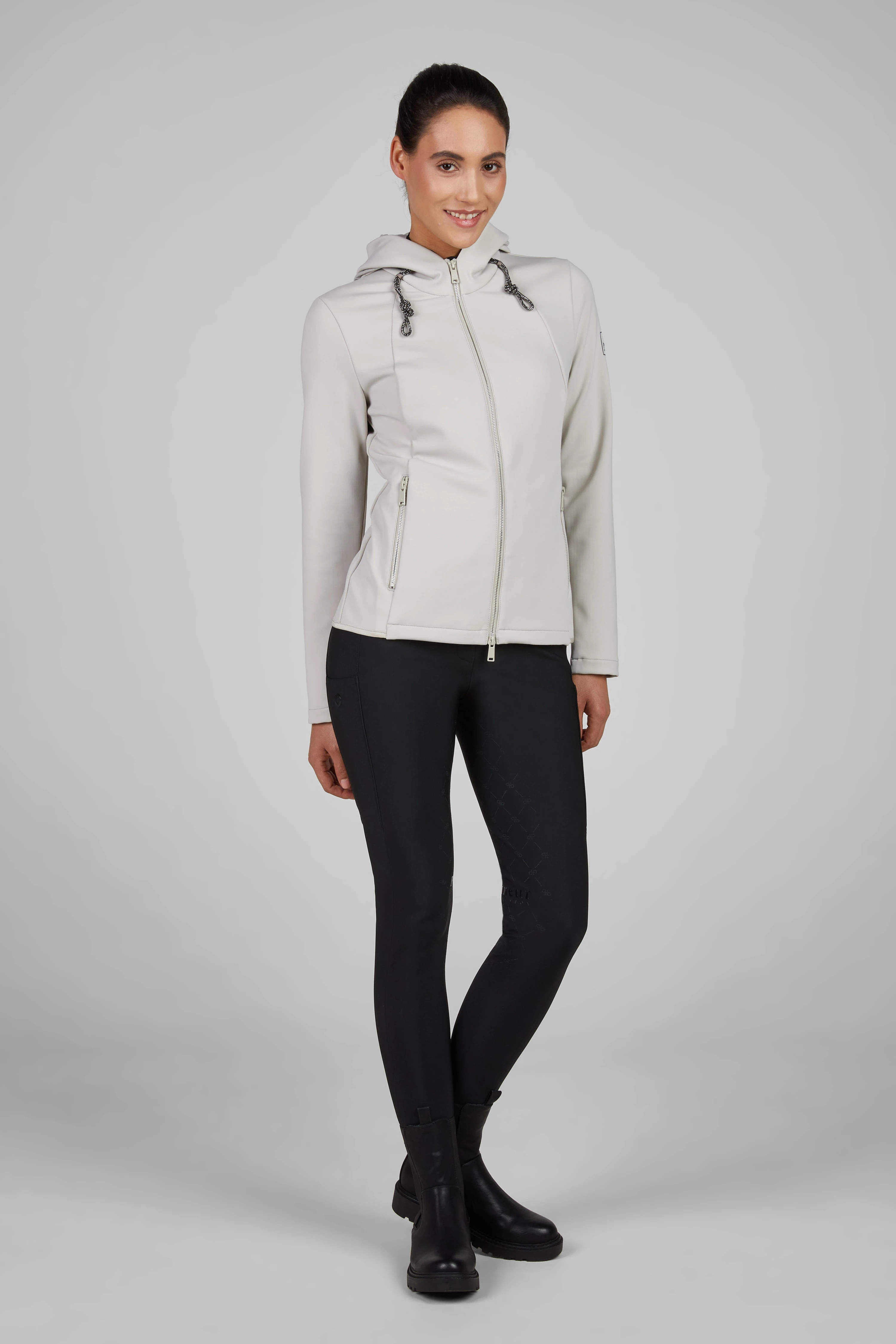 Pikeur Selection Dames Softshell Vest Fleece | Pale Grey Pikeur Selection Dames Softshell Vest Fleece | Pale Grey