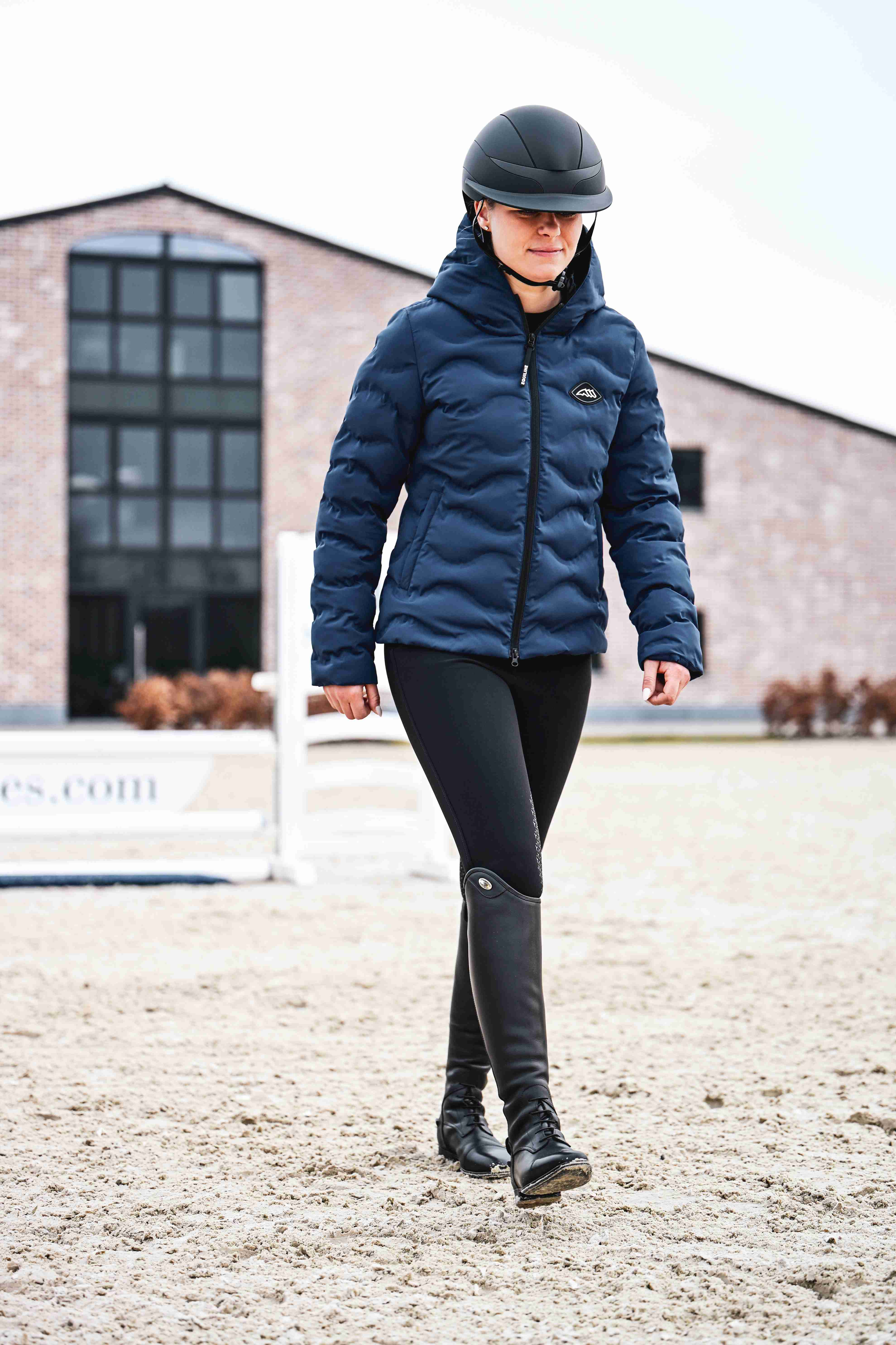 Shop de Equiline Wintercollectie EW125 – Warme en Luxe Ruiterkleding voor de Winter Shop de Equiline Wintercollectie EW125 – Warme en Luxe Ruiterkleding voor de Winter