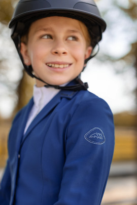 Shop the Equiline Winter Collection EW125 – Warm and Luxurious Equestrian Apparel Shop the Equiline Winter Collection EW125 – Warm and Luxurious Equestrian Apparel