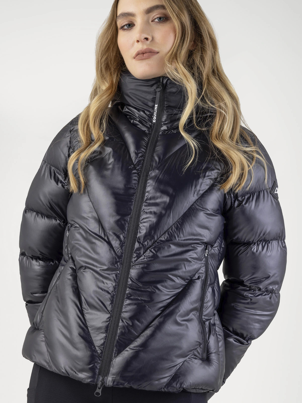 Equiline Coolbomb Dames Glossy Jas | Zwart Equiline Coolbomb Dames Glossy Jas | Zwart