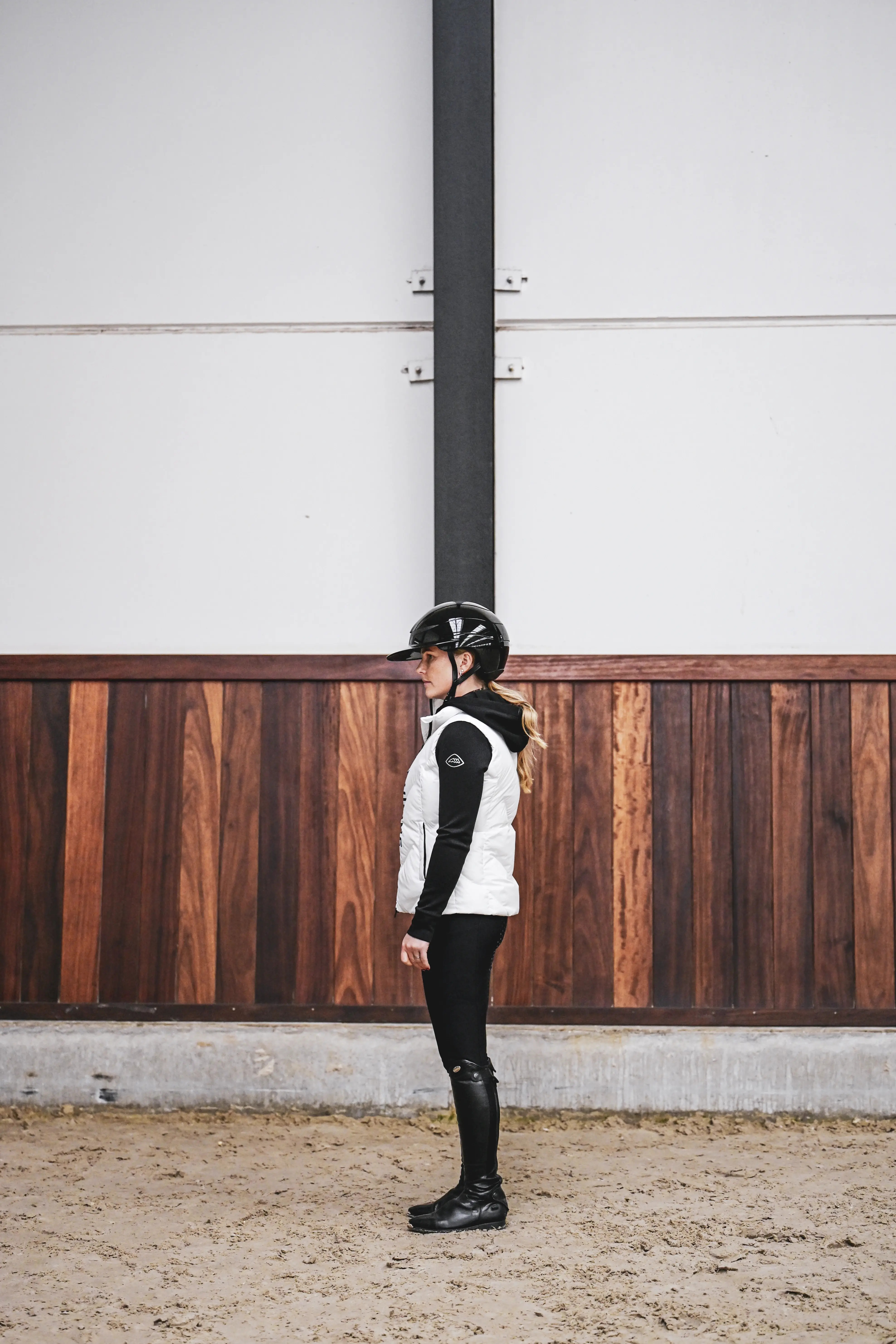 Shop de Equiline Wintercollectie EW125 – Warme en Luxe Ruiterkleding voor de Winter Shop de Equiline Wintercollectie EW125 – Warme en Luxe Ruiterkleding voor de Winter