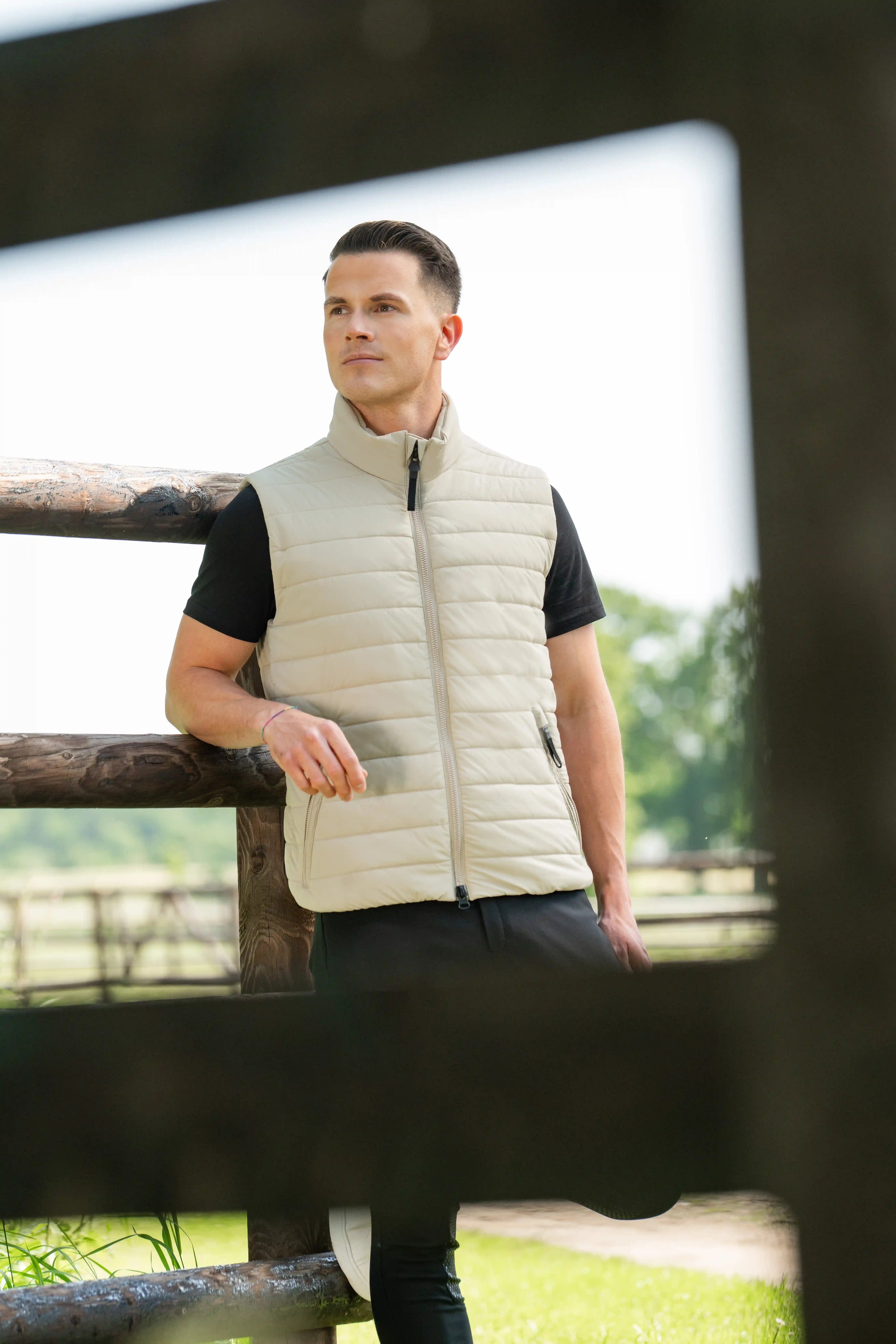 Pikeur The Core Quilted Mannen Bodywarmer | Frosted Sage Pikeur The Core Quilted Mannen Bodywarmer | Frosted Sage