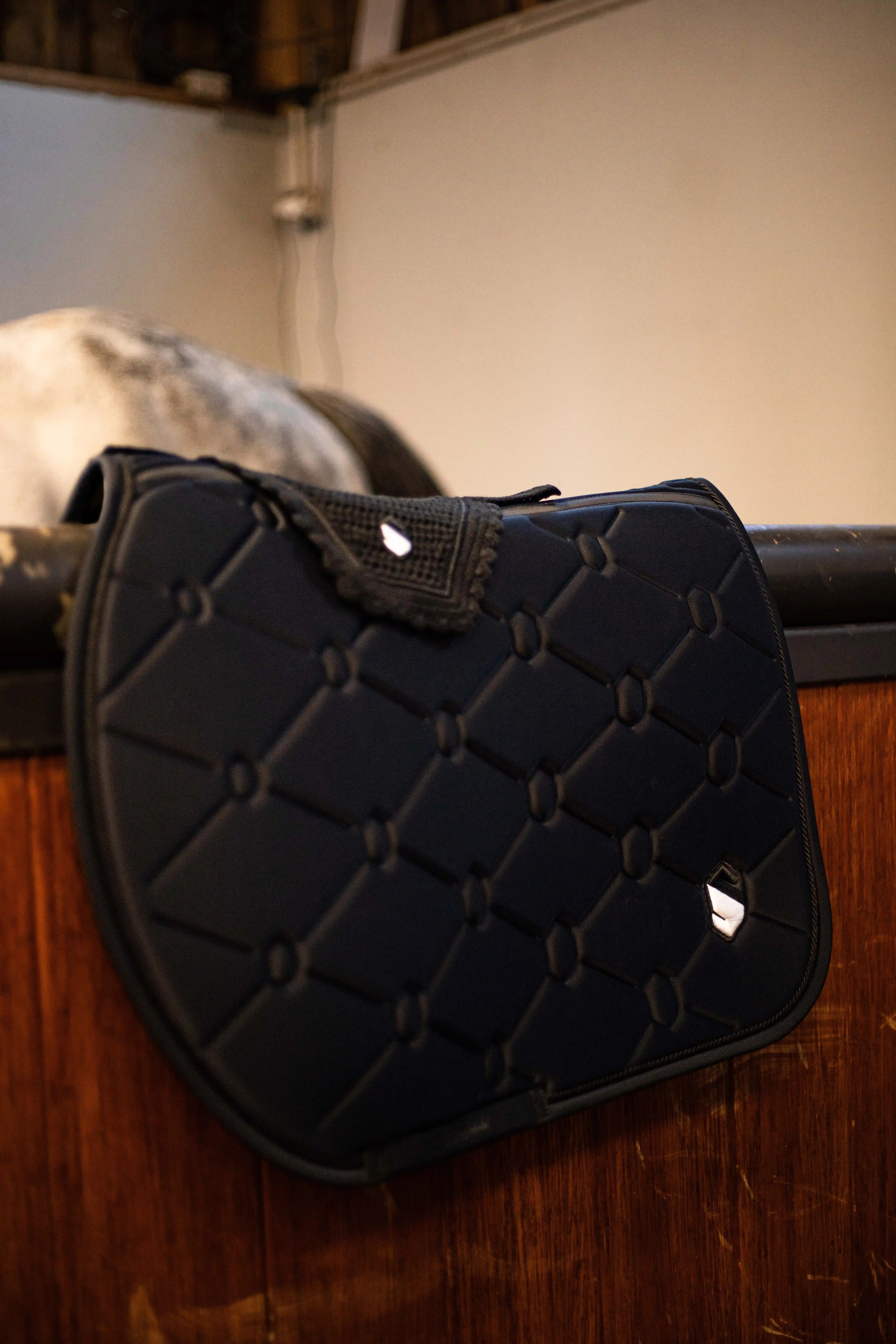 Samshield FlyShield Oornetje – Ergonomisch & Lichtgewicht Samshield FlyShield Oornetje – Ergonomisch & Lichtgewicht