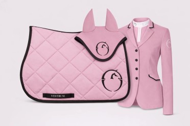 Vestrum Set Los Angeles Saddle Pad & Earnet Jumping Pink - Shop Now Vestrum Set Los Angeles Saddle Pad & Earnet Jumping Pink - Shop Now