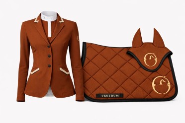 Vestrum Set Los Angeles Coconut Saddle Pad & Ear Bonnet Jumping - Shop Now Vestrum Set Los Angeles Coconut Saddle Pad & Ear Bonnet Jumping - Shop Now