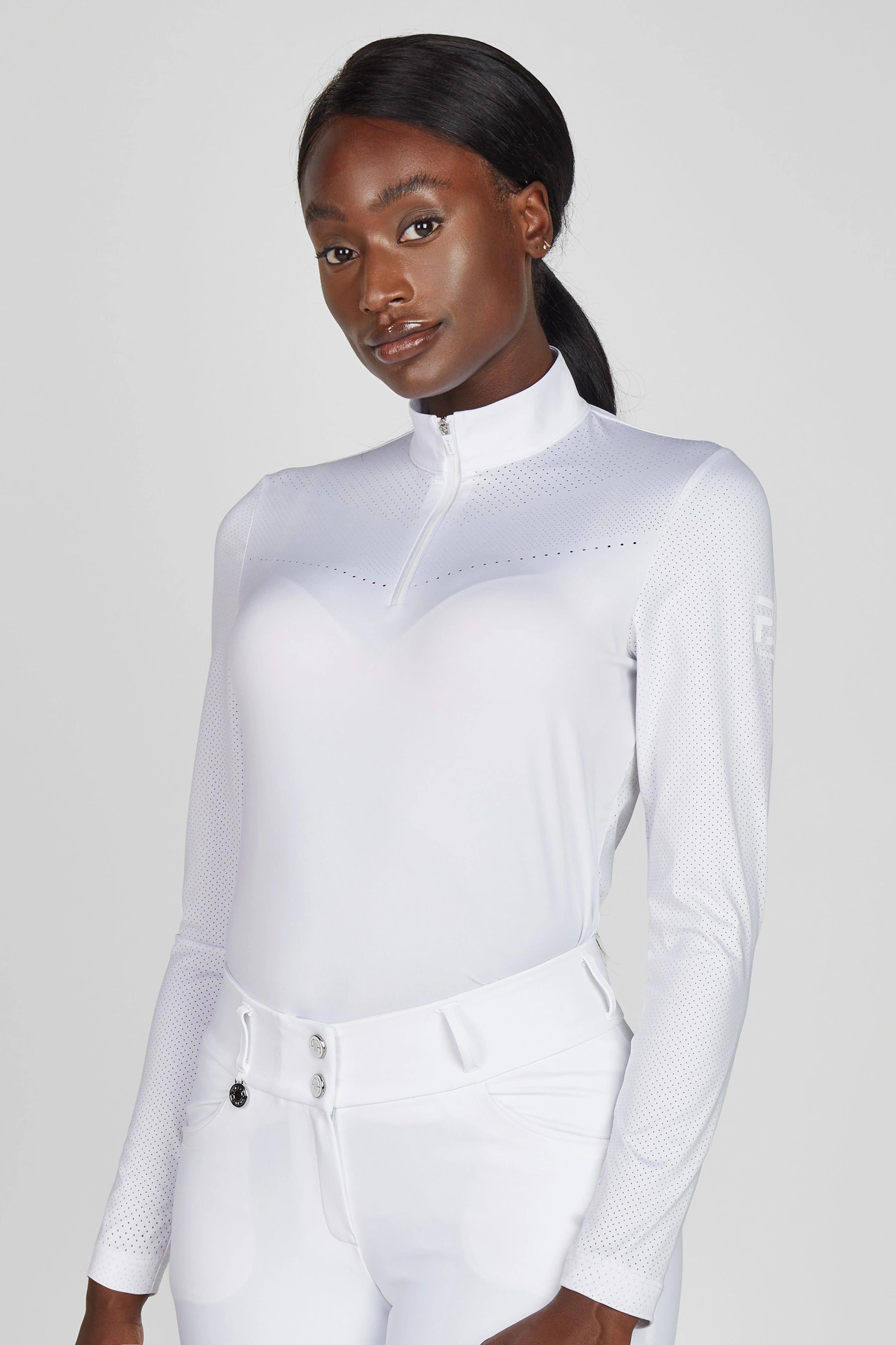 Pikeur The Core Lasercut Dames Trainingsshirt LS | Wit Pikeur The Core Lasercut Dames Trainingsshirt LS | Wit