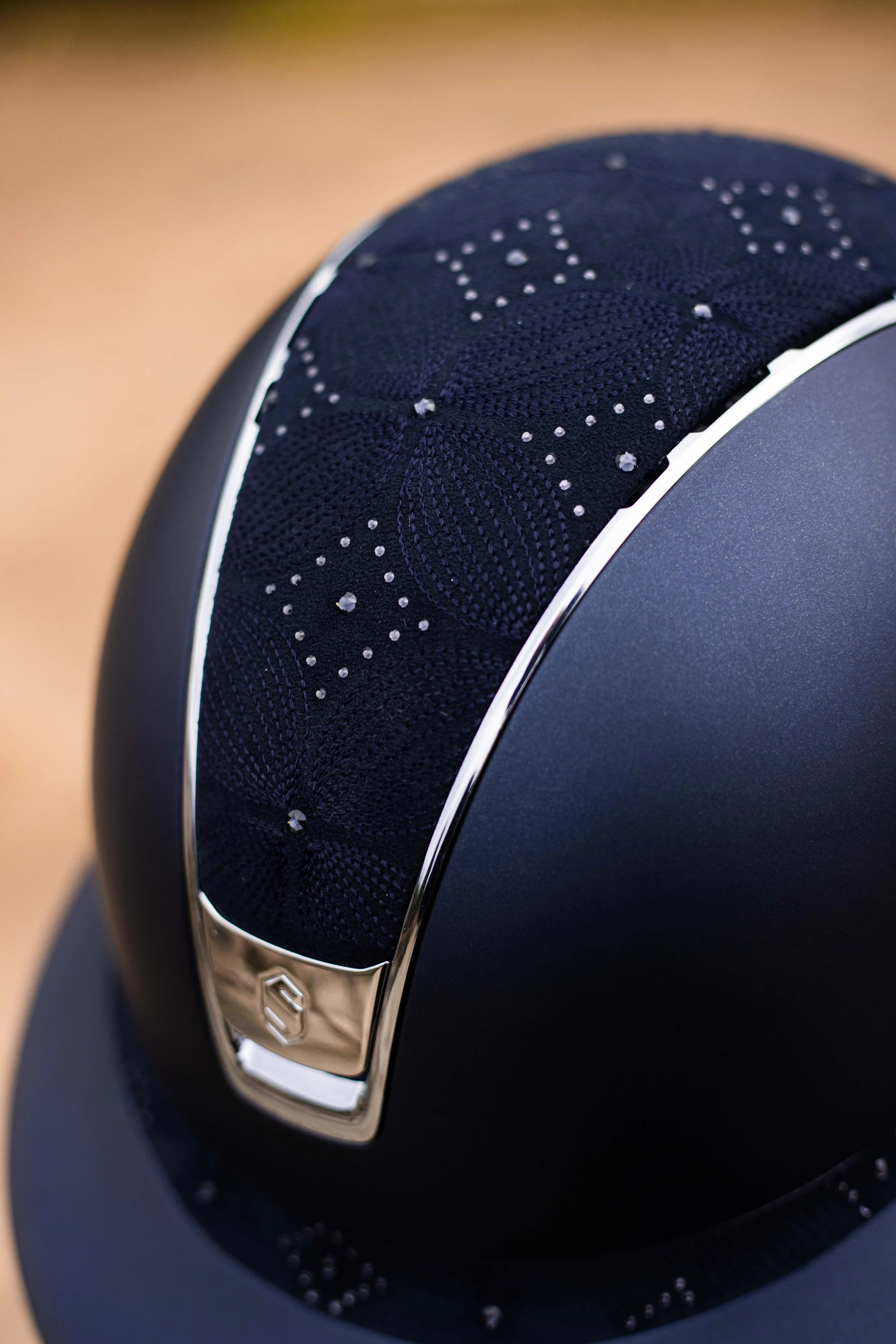 Samshield Miss Shield Cap Celestial Crystal kopen? - verkrijgbaar Samshield Miss Shield Cap Celestial Crystal kopen? - verkrijgbaar