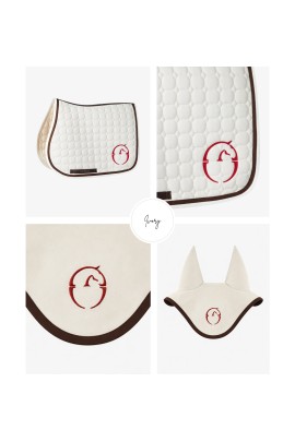 Vestrum Set Zadeldekje & Oornetje Springen Ivory/Rood | Shop Nu Vestrum Set Zadeldekje & Oornetje Springen Ivory/Rood | Shop Nu