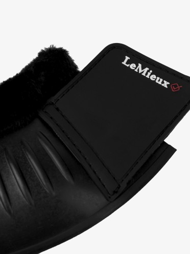 LeMieux rubber springschoenen met fleece | Shop nu LeMieux rubber springschoenen met fleece | Shop nu