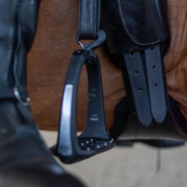 RYDE Align stirrups | Lightweight & safety stirrups - Black RYDE Align stirrups | Lightweight & safety stirrups - Black