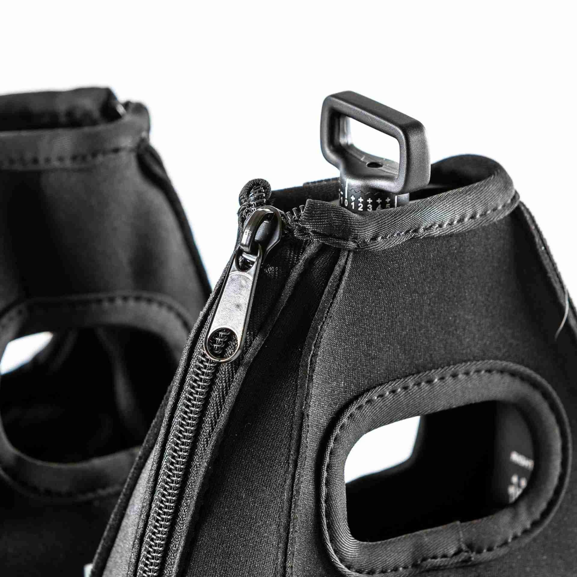 RYDE Stirrup Covers black | Protection for saddle & stirrups | Shop RYDE Stirrup Covers black | Protection for saddle & stirrups | Shop