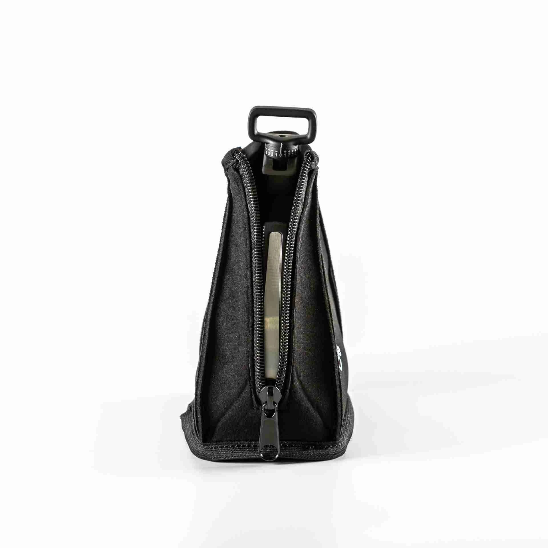 RYDE Stirrup Covers black | Protection for saddle & stirrups | Shop RYDE Stirrup Covers black | Protection for saddle & stirrups | Shop