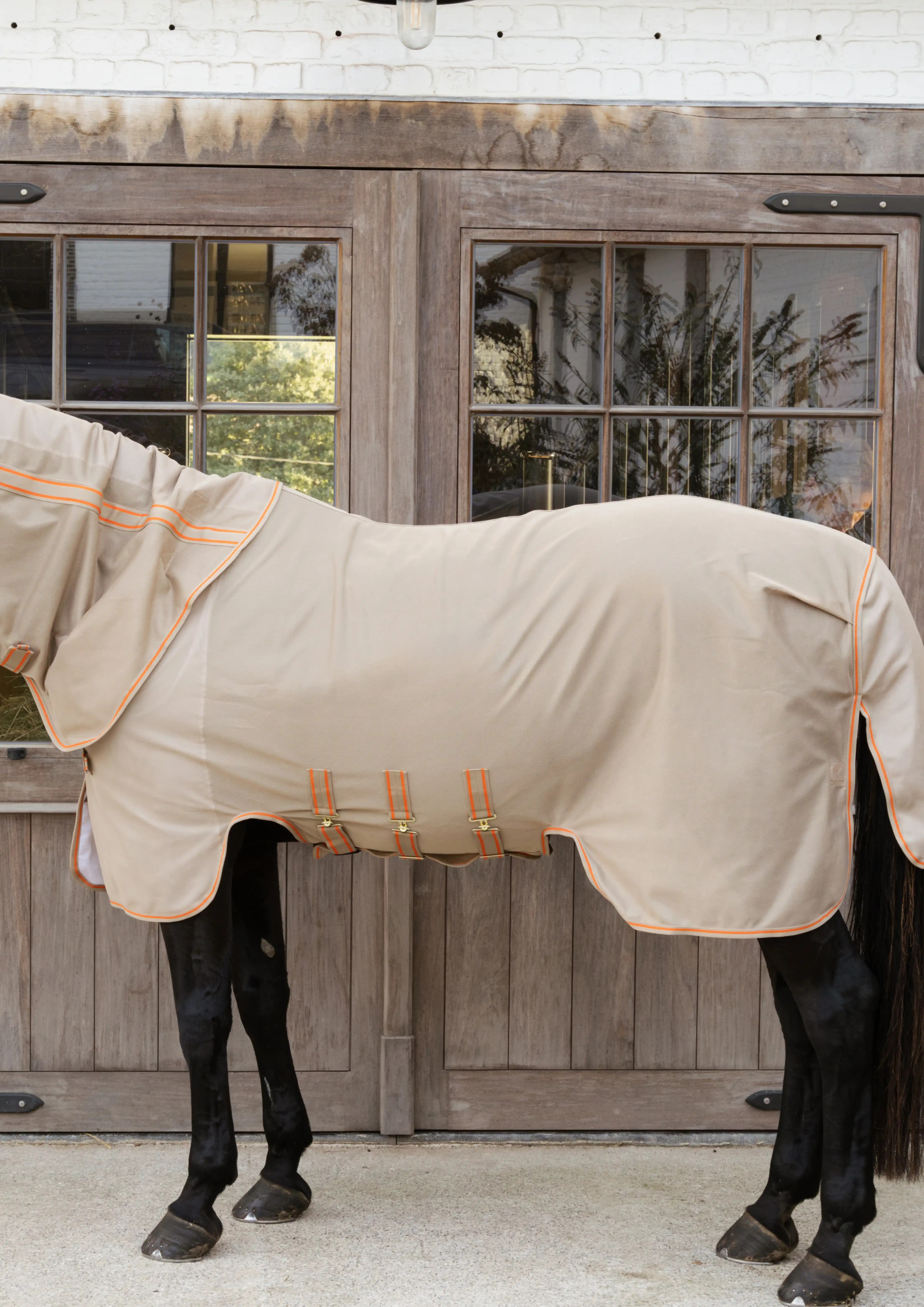 Kentucky Horsewear Mesh Comfort Vliegendeken | Beige - Oranje Kentucky Horsewear Mesh Comfort Vliegendeken | Beige - Oranje