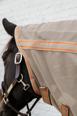 Kentucky Horsewear Mesh Comfort Vliegendeken | Beige - Oranje Kentucky Horsewear Mesh Comfort Vliegendeken | Beige - Oranje