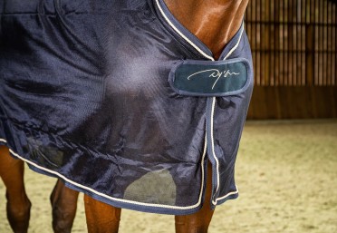 Dy’on Vliegendeken Navy | Bescherming & Comfort | Bestel Nu