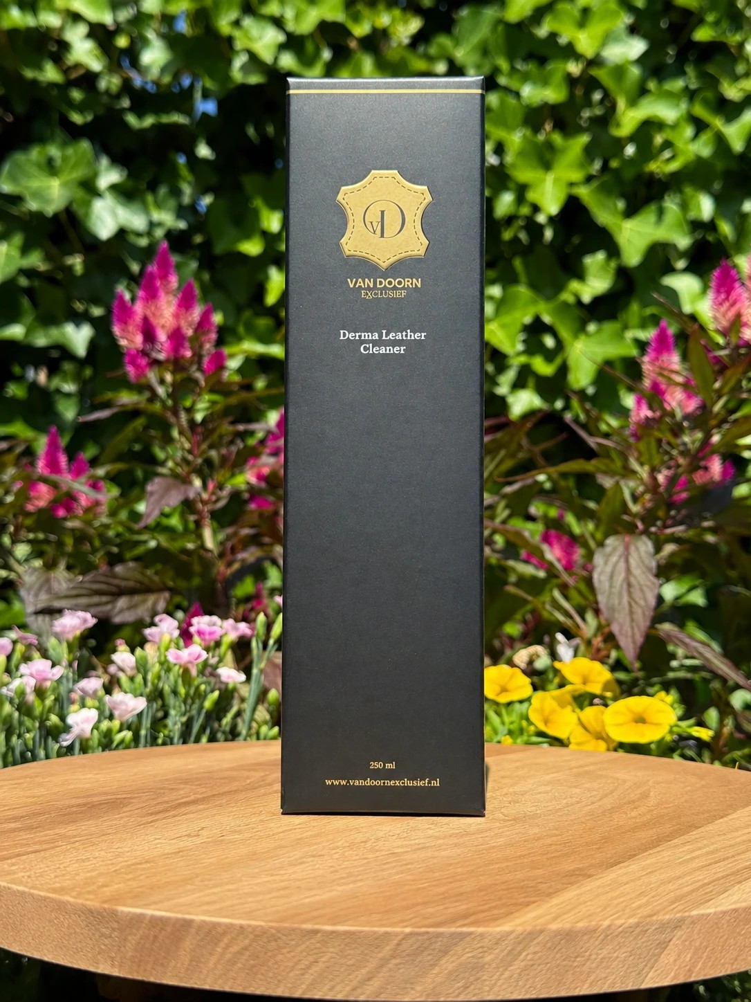 Van Doorn Exclusief Derma Leather (PU) Cleaner | 250 ML Van Doorn Exclusief Derma Leather (PU) Cleaner | 250 ML