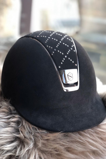 Samshield Cap Premium Zwart + Top Lozenge Swarovski + Chroom Zwart Samshield Cap Premium Zwart + Top Lozenge Swarovski + Chroom Zwart