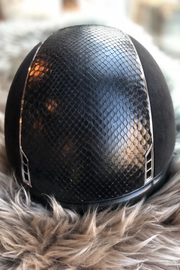 Samshield Cap Premium Zwart + Top Python + Chroom Samshield Cap Premium Zwart + Top Python + Chroom